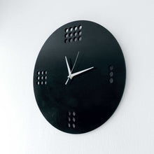 Charger l&#39;image dans la galerie, Horloge Murale Domino décoration en bois
